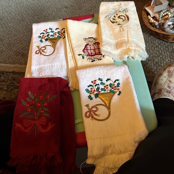 Towel’s - Picture 2 of 2